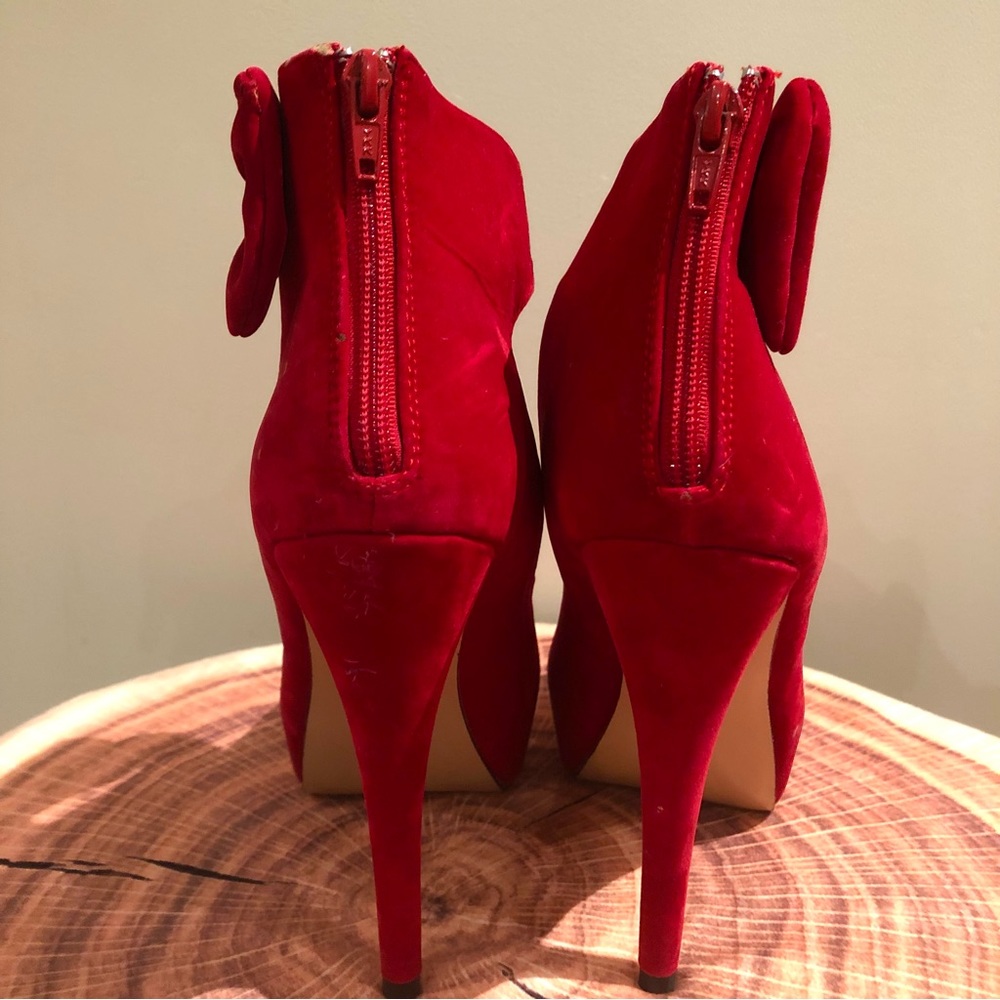 ASOS Truffle, Ruby Velvet Heels - Picture 5 of 7